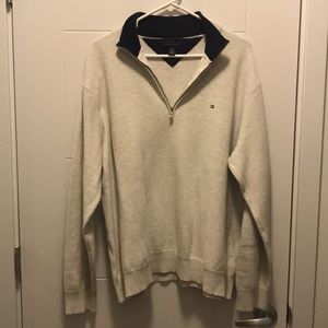 Tommy Hilfiger Men’s Quarter Zip Size XL
